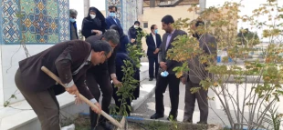 به گزارش روابط عمومی – امروز سه شنبه 24 اسفندماه 1400 نشست شعر انقلاب؛ همراه با گرامیداشت یاد و خاطره نیمای جنوب؛ محمد رضا نعمتی زاده به میزبانی دانشگاه فنی و حرفه ای استان بوشهر و با حضور عبدالرحیم افروغ مدیر کل فرهنگ و ارشاد اسلامی بوشهر و خانواده مرحوم