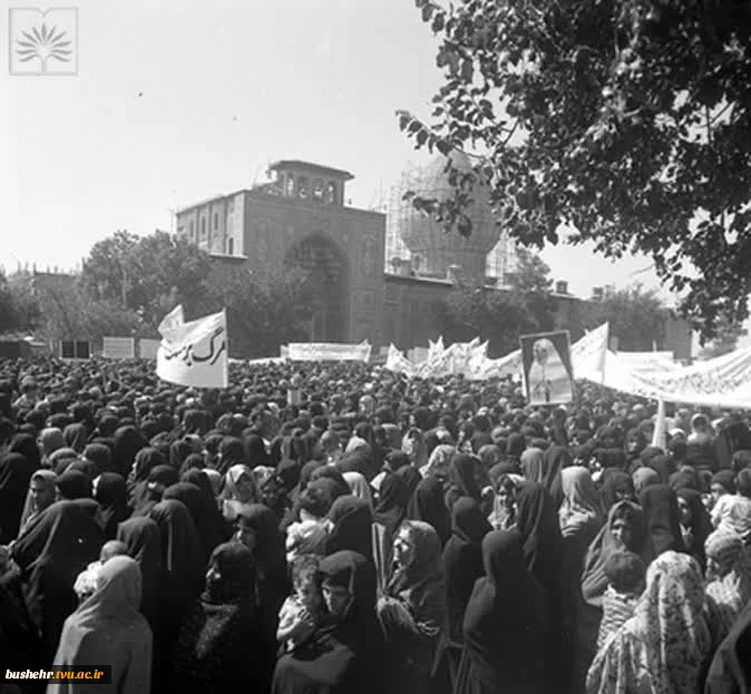 نمایشگاه انقلاب اسلامی به روایت اسناد (برگرفته از سایت کتابخانه ملی ایران) 11