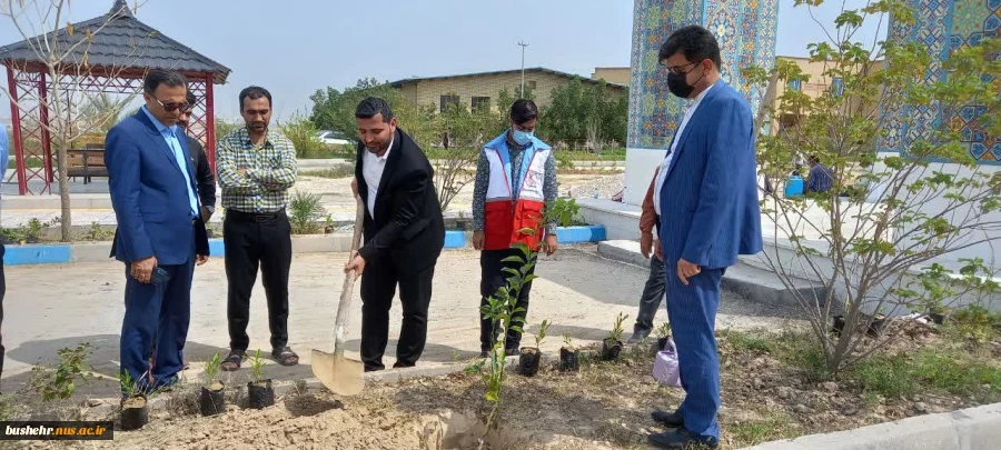 به مناسبت روز درختکاری و هفته منابع طبیعی در دانشگاه فنی و حرفه ای واحد بوشهر برگزار شد؛ 2