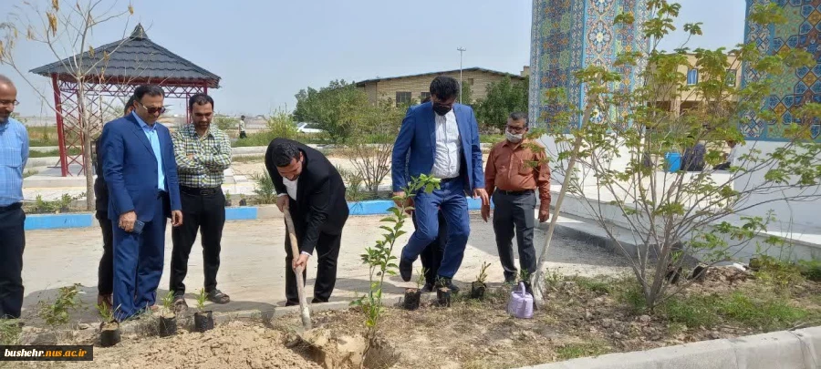 به مناسبت روز درختکاری و هفته منابع طبیعی در دانشگاه فنی و حرفه ای واحد بوشهر برگزار شد؛ 8