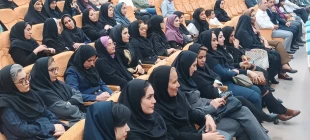 مراسم گرامیداشت مقام استاد و تجلیل از استادان سرآمد آموزشی و نمونه بسیجی در دانشگاه ملی مهارت استان بوشهر برگزار شد 7