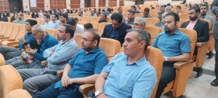 مراسم گرامیداشت مقام استاد و تجلیل از استادان سرآمد آموزشی و نمونه بسیجی در دانشگاه ملی مهارت استان بوشهر برگزار شد 12